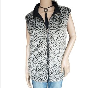 Sport Haley Printed Faux Fur Vest With Zipper Front